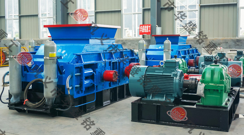 對輥制砂機(jī)為什么會出現(xiàn)灰塵